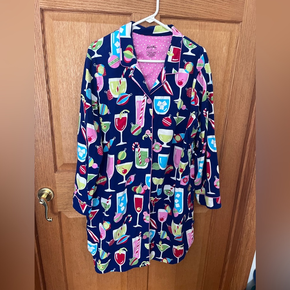 Nick & Nora holiday flannel nightgown Cocktail Print Robe